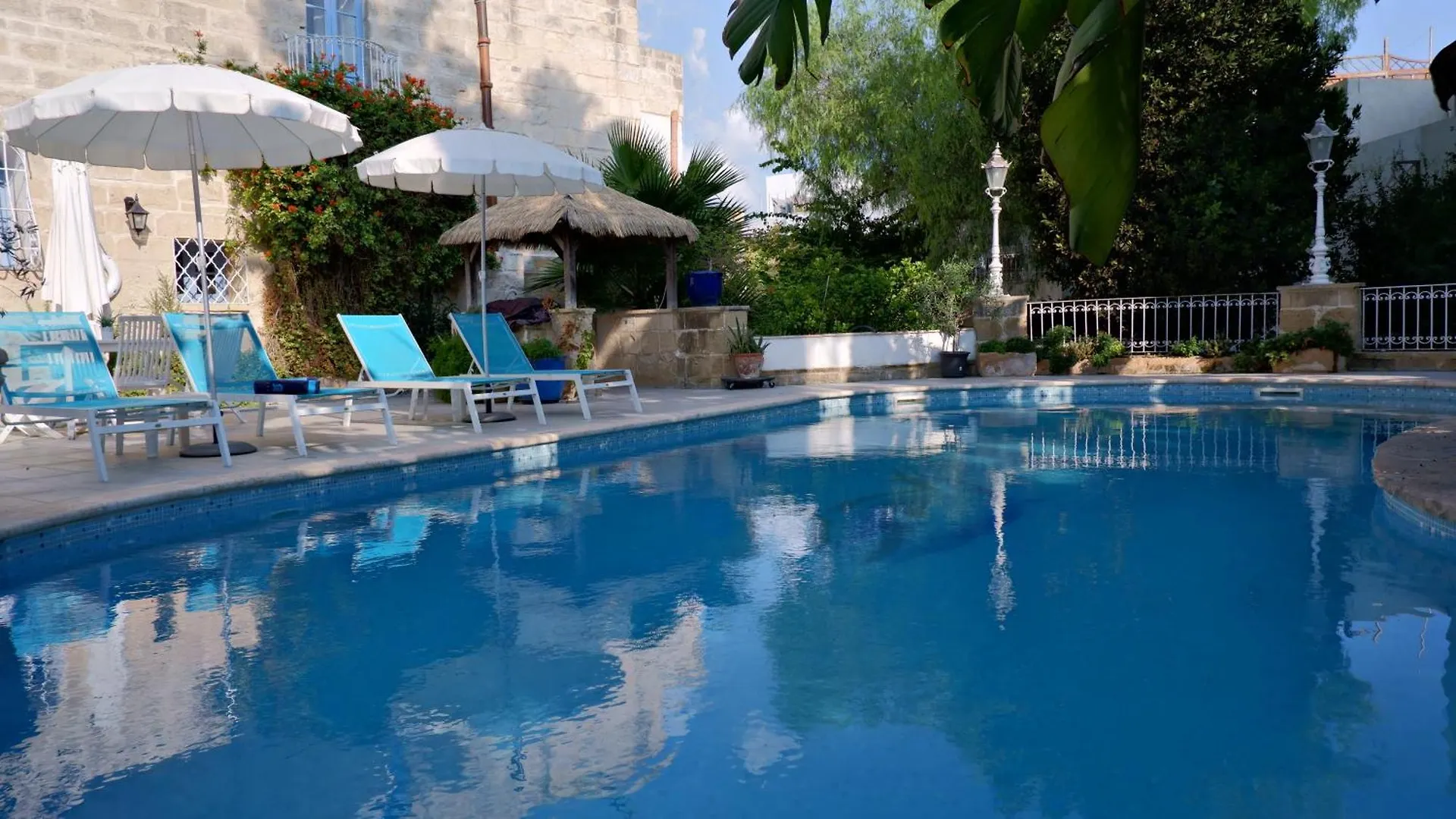 Village Knights B&B Żebbuġ