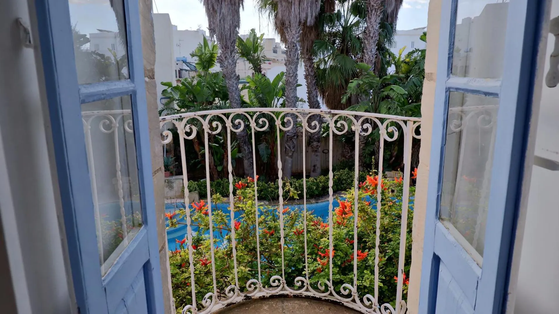Village Knights B&B Żebbuġ