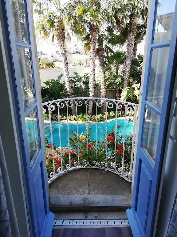 Village Knights B&B Żebbuġ Frühstückspension